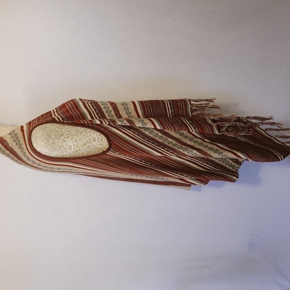 Live and Let Live One World Womens Red Sleeveless Aztec Print Cardigan Sweater - Picture 6 of 13